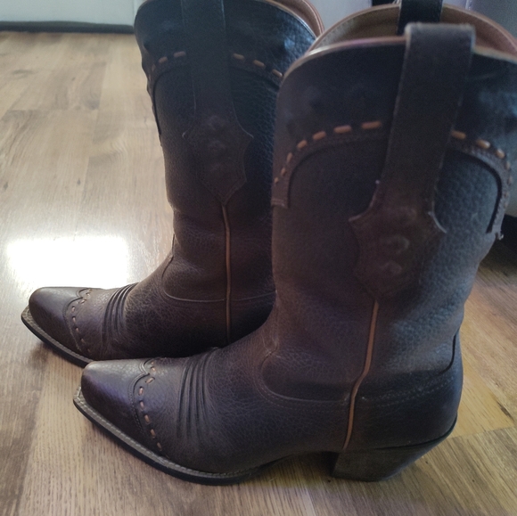 Ariat Shoes - Women's Ariat Western Leather Boots - Brown Size 8B
